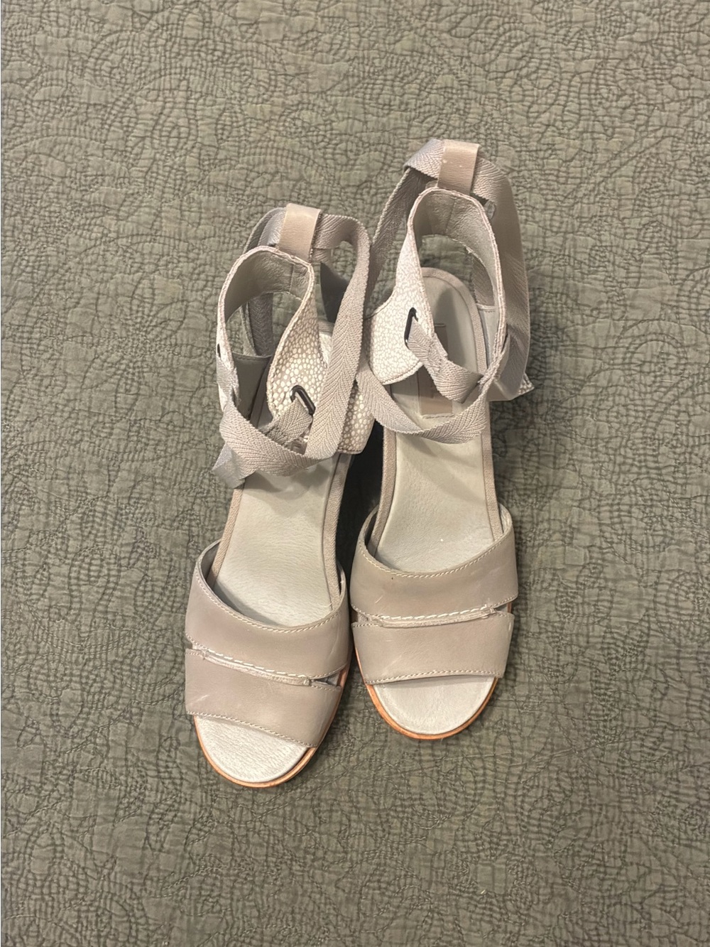 Sorel Women's Wedge Sandals in Light Taupe